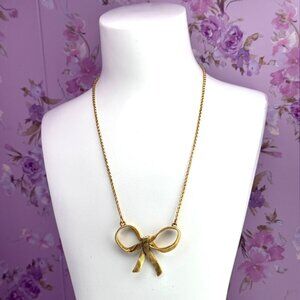 🎀Juicy Couture Pendant Bow  Antiqued Gold Ribbon Signed Necklace